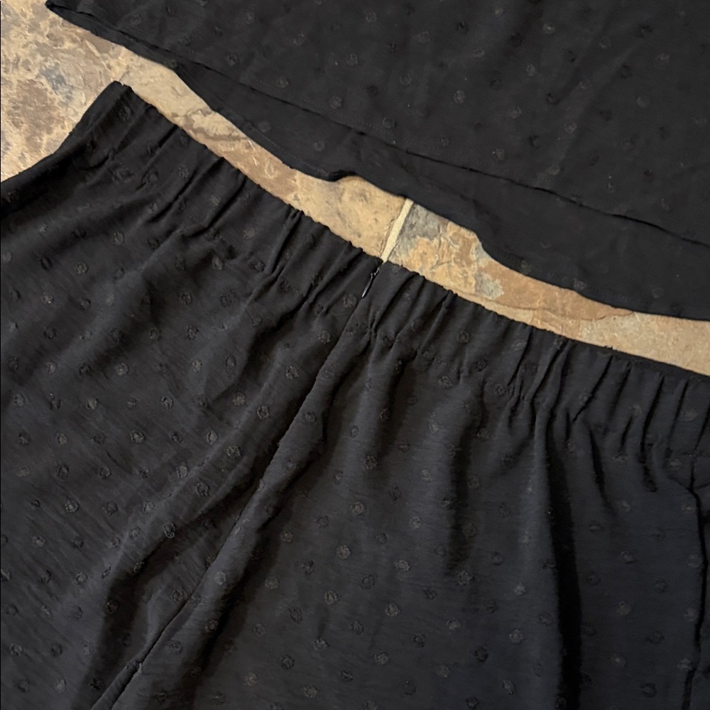 Black Wide-Leg Two-Piece Jumpsuit Set - Picture 6 of 6